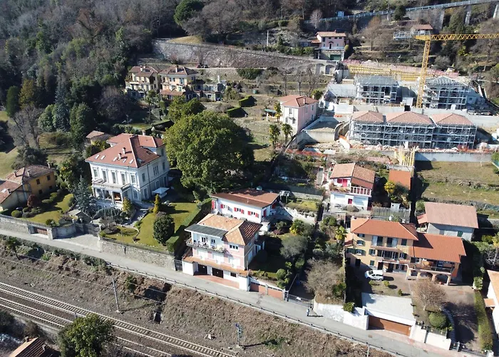 Sunset On The Apartament Belgirate